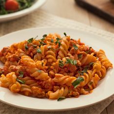 Cette cheffe italienne explique comment faire la meilleure sauce pour vos pâtes avec seulement 3 ingrédients