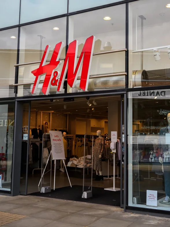 H&M se despide de Madrid y otras ciudades de España ¿Qué tiendas cierran?