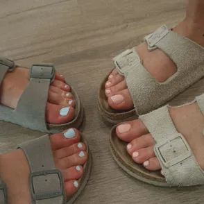 Los mejores consejos para lograr la pedicura perfecta en casa: guía paso a paso para un resultado profesional