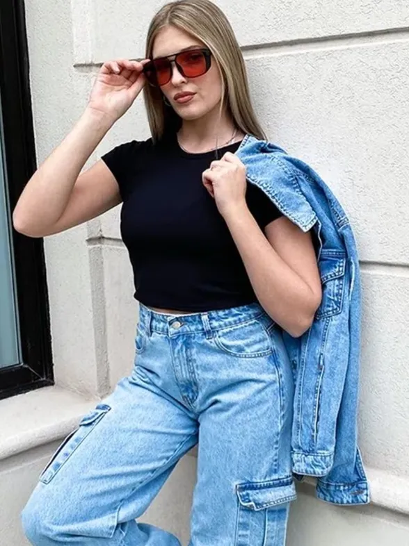Vaqueros anchos, de estilo slouchy, la gran tendencia de 2024