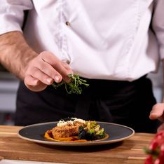 Ce célèbre juré de Top Chef reprend la tête d’un restaurant français et on vous dévoile où il se trouve !