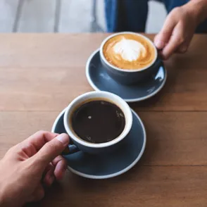 Café y absorción de hierro: ¿Afecta uno al otro? La ciencia te lo explica