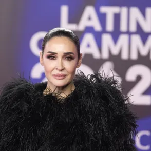 ¡Vicky Martín Berrocal revela su secreto anti-ojeras! Mirada despierta en minutos