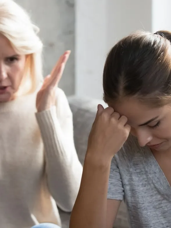 Padres emocionalmente inmaduros: 5 señales que te harán identificarlos