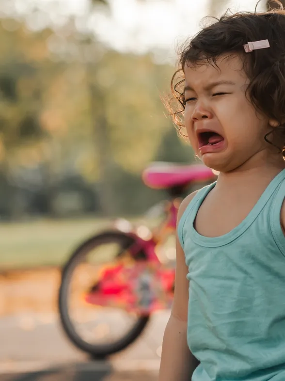 La clave para criar niños seguros: ¿Por qué un neuropsicólogo equipara la falta de límites con 'maltrato'?