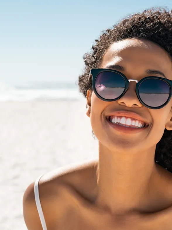 Cómo evitar las marcas en la nariz de las gafas de sol