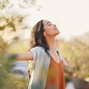 ¡Despierta a la felicidad! 3 rituales matutinos para un día radiante