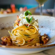 Ce chef italien révèle la méthode ultime pour servir les pâtes comme au restaurant !
