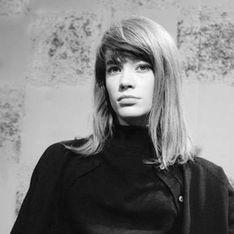 Françoise Hardy, cómo decirte adiós: 5 fotos que capturan el estilo francés, chic y natural de la musa de los años 70