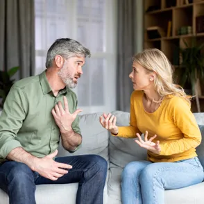 Una experta desvela las 5 preguntas que debes hacerte para resolver cualquier conflicto con tu pareja o tu mejor amigo