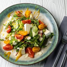 Cet ingrédient secret à ajouter dans vos salades cet été pour les sublimer