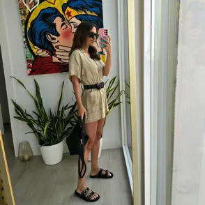 Skechers arrasa con las sandalias más vendidas que parecen Birkenstock: cómodas y en tendencia para todo el verano
