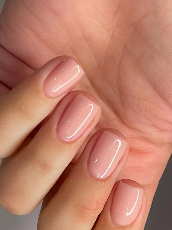 Rubber base: por qué este truco está en boca de todos y es perfecto para que tu manicura quede intacta durante un mes