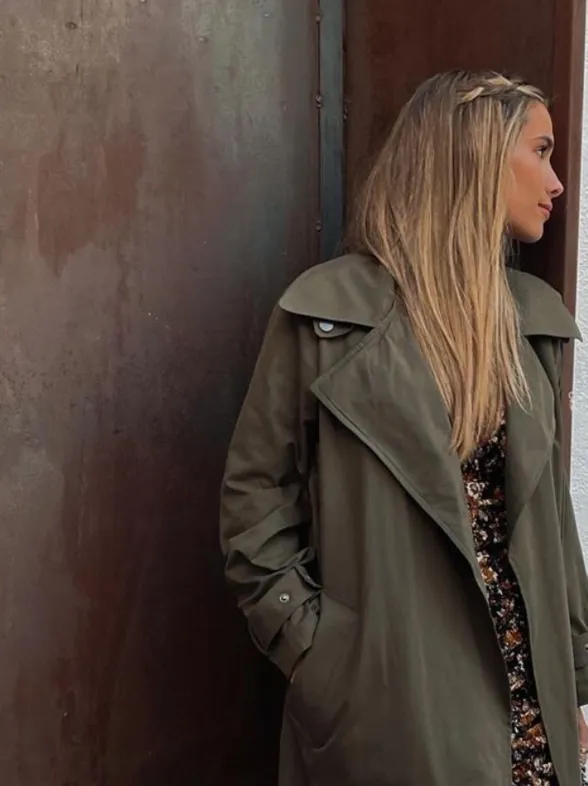 No es de Lefties: Lidl arrasa con la gabardina que parece de marca y amarán las mujeres elegantes por menos de 15 euros