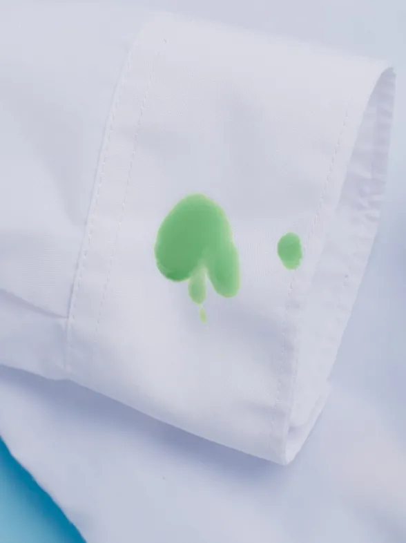 Cómo quitar esmalte de uñas de la ropa: 5 pasos sencillos para lograrlo con resultado de profesional