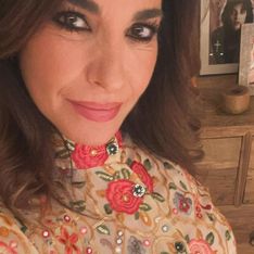 Mariló Montero sorprende con un elegante vestido floral en otoño que favorece a todas: “Me encantan las flores vivas