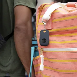 AirTags para rastrear a tus hijos: ¿medida inteligente o invasión de privacidad?