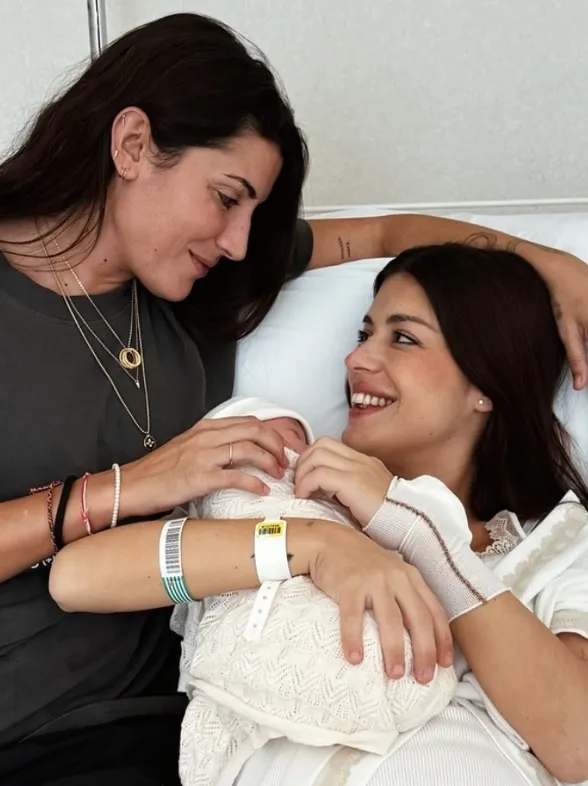 Dulceida y Alba Paul ya son mamás de su primera hija, Aria: "el amor de nuestras vidas ya está aquí"