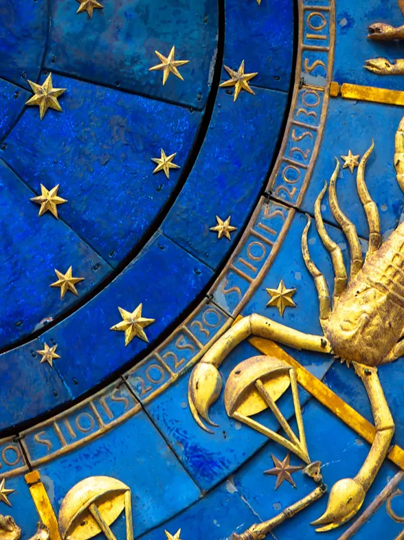 Astrología en noviembre: 8 fechas clave que marcarán tu mes, desde Saturno retrógrado hasta la Luna Llena