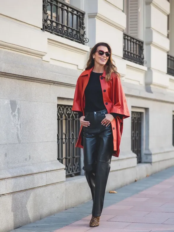 Estos pantalones de Lidl son perfectos después de los 50: elásticos y elegantes por menos de 10 euros