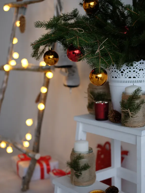 Aldi dice adiós a los típicos árboles de Navidad con estas opciones cálidas y elegantes para pisos pequeños desde 5,99€