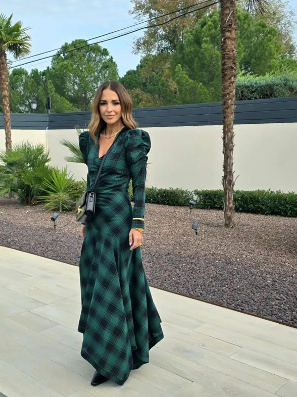 Paula Echevarría arrasa con el abrigo de pelo de Primark que respira lujo silencioso: elegante y calentito por 38€