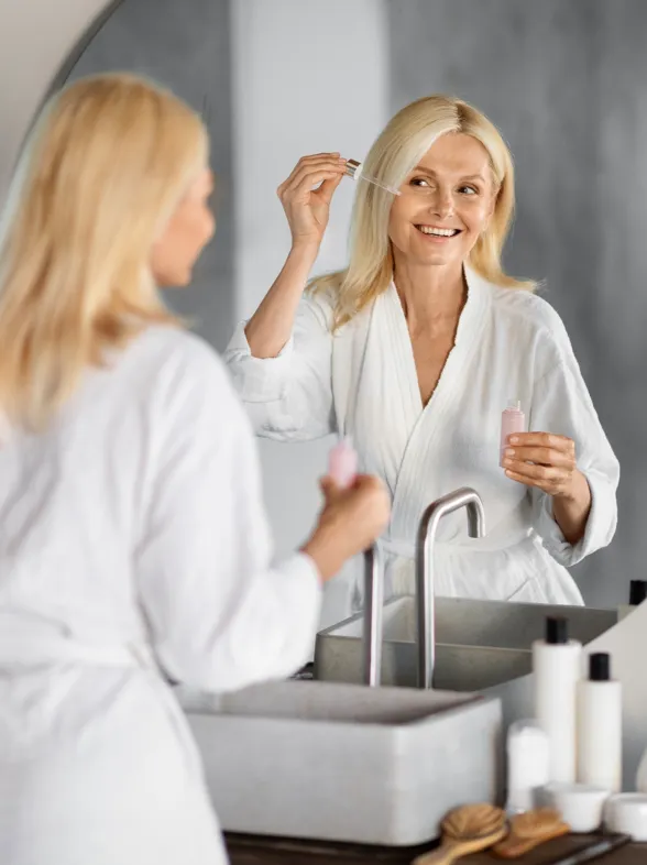 Este es el sérum "efecto botox" que arrasará en ventas esta Navidad: alisa las arrugas del rostro y el cuello en 28 días