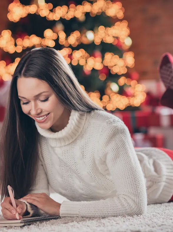 ¿Te quedaste sin ideas para felicitar el Año Nuevo? Descubre 10 frases inspiradoras para desear un feliz 2025