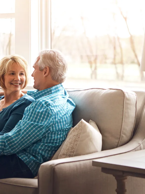 Los consejos más sorprendentes (pero efectivos) para tener una relación feliz y mantener la chispa viva