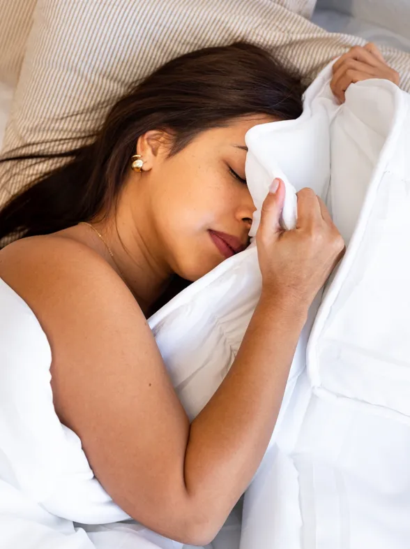 Estos 5 errores nocturnos arruinan tu sueño y te llenan de estrés (y cómo solucionarlos)