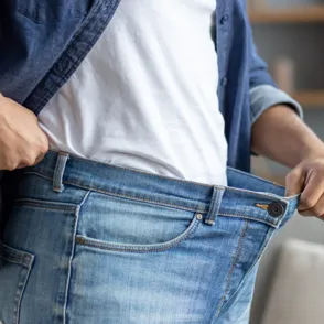 Un joven británico pierde 90 kilos y desvela el cambio clave en su alimentación