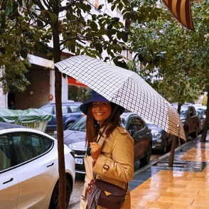 La AEMET alerta de lluvias y Skechers lanza el zapato en tendencia que podría reemplazar a los mocasines en Semana Santa