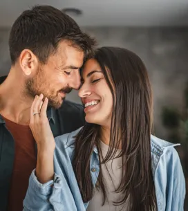 Estos 4 rasgos poco frecuentes hacen a los hombres irresistibles, según los expertos (y no tienen que ver con el físico)