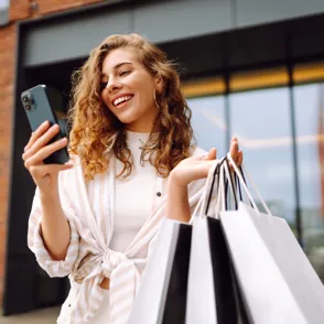 Cuándo empiezan las rebajas de Zara, Mango, H&M... Fechas clave y cómo adelantarte a las ofertas antes que nadie
