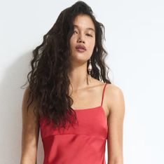 5 vestidos lenceros rebajados (desde 14€) que las mujeres más elegantes llevarán en cenas veraniegas: midi, bordados...
