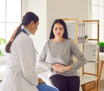 Los gastroenterólogos se ponen de acuerdo: este es el alimento n.º 1 que jamás comerían en su vida