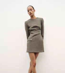 Soy editora de moda y estos 3 vestidos de Zara rebajados ya son mis favoritos de entretiempo: elegantes y desde 5,99€