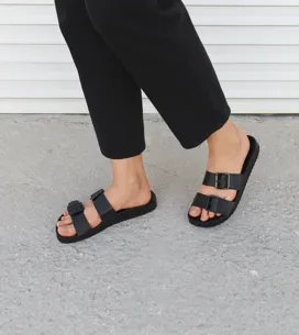 Aldi 'regala' las sandalias tipo Birkenstock por 4,99€: cómodas, estilosas y en tendencia