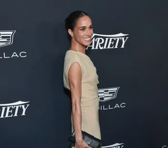 Olvídate de las uñas rojas y rosas: este es el color favorecedor que defiende Meghan Markle (elegante y dura mucho)