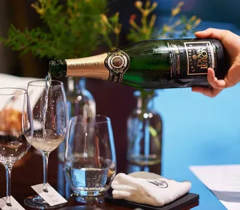 Abordable et la qualité est là : le champagne Duval-Leroy est en promo et c'est un bon plan pour préparer les fêtes