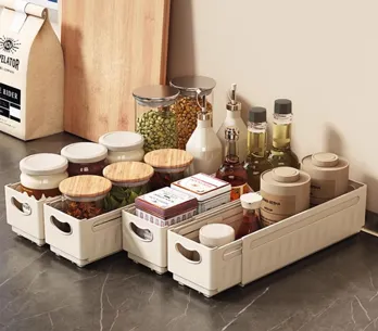 Ces bacs de rangements extensibles à moins de 7 euros vont vous permettre de mieux organiser votre cuisine !
