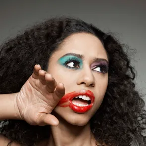 Beauty: De meeste FRUSTRERENDE momenten toen je je voor de eerste keer opmaakte!