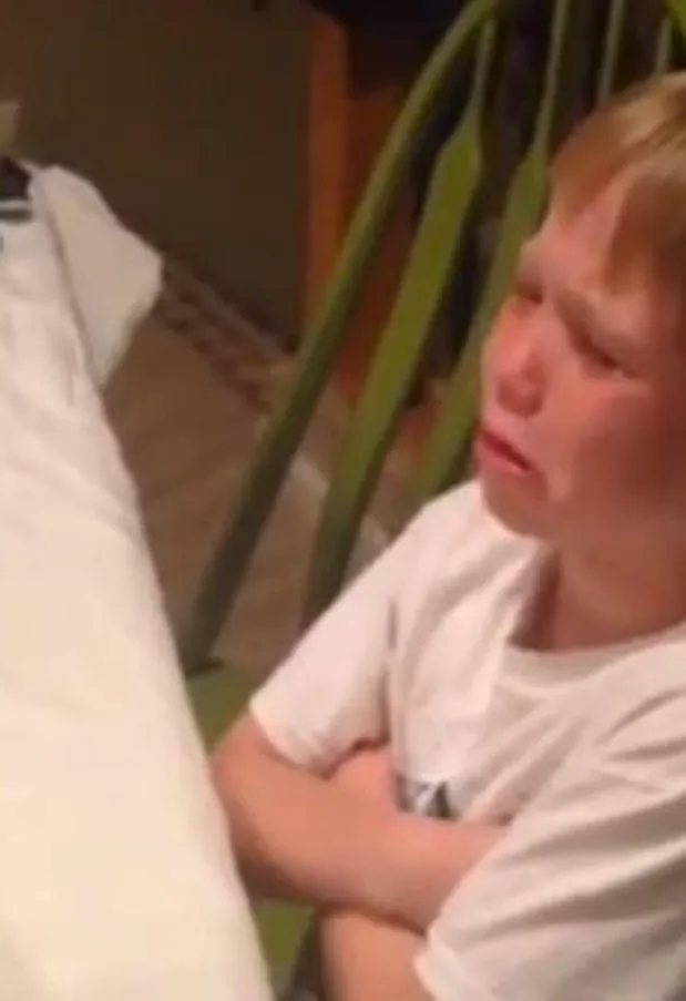 De schattigste, grappigste en meest rampzalige manieren om te vertellen dat je zwanger bent