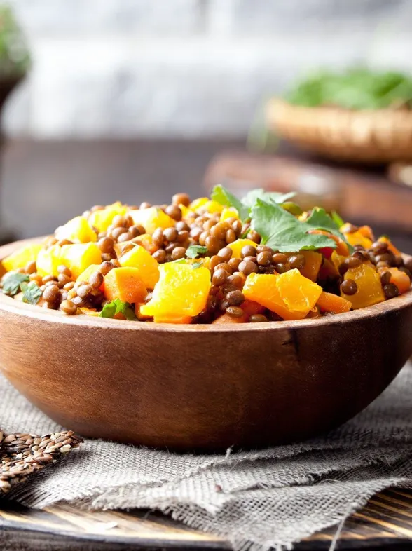 Cómo acompañar las lentejas: 6 recetas sanas y deliciosas