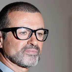 George Michael, ingresado de urgencia en un hospital londinense
