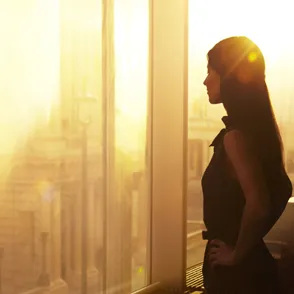 Wake Up Early And Dress To Impress: 10 Habits To Harness For Career Success