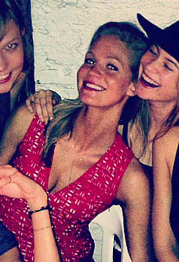 30 fasen die alle meiden meemaken op een avondje uit