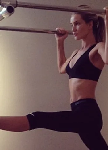 Zijn de #Healthies van de celebs een goede motivatie? 15 hardcore workouts die we gaan proberen