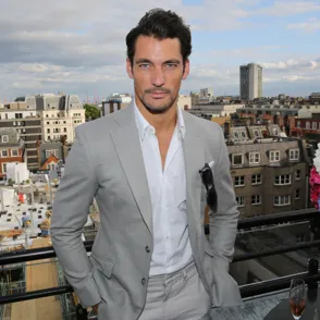 David Gandy se pasa al diseño... ¡De ropa interior!