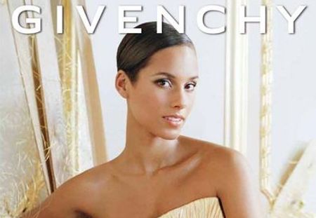 Alicia Keys : Divine égérie pour le nouveau parfum Givenchy (Photo)
